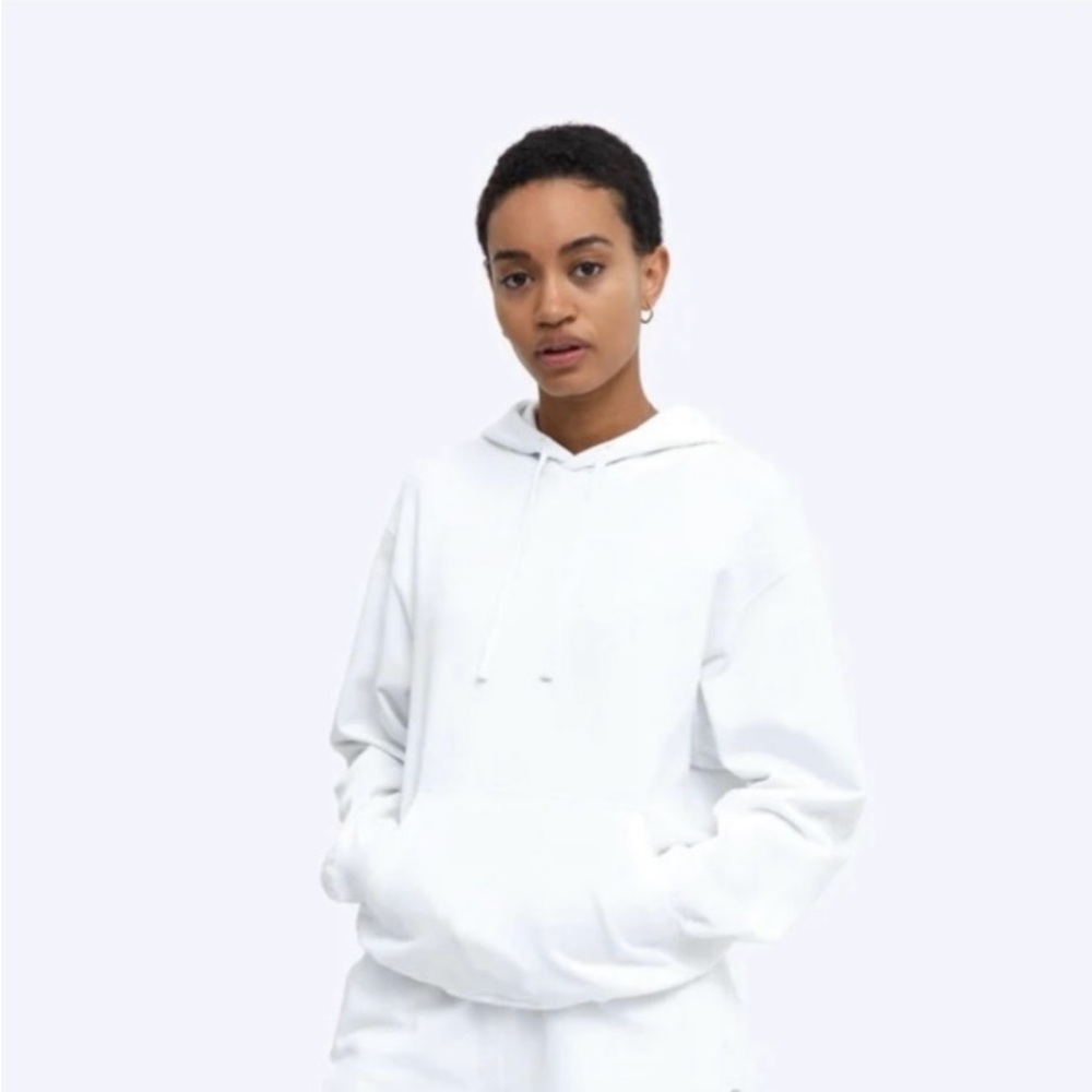 NWT•XS•ARITZIA Reigning Champ
Lightweight Pullover
Hoodie White pima cotton